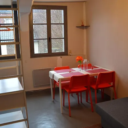 Studio Cosy, Hypercentre, 5min A Pied Gare Sncf *